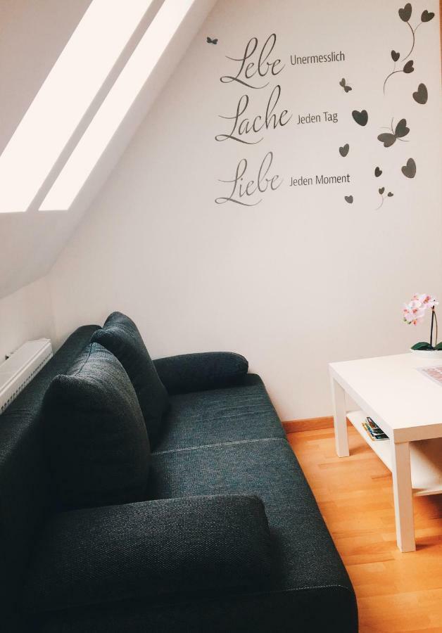 Schoene Zeit 2 Rooms Apartment With Kitchen FDH Extérieur photo